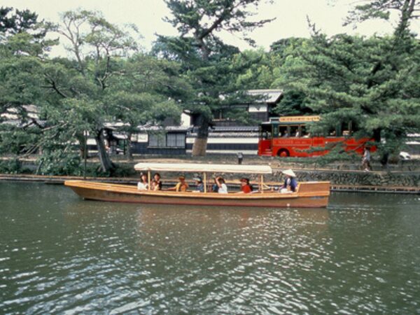 堀川遊覧船の様子